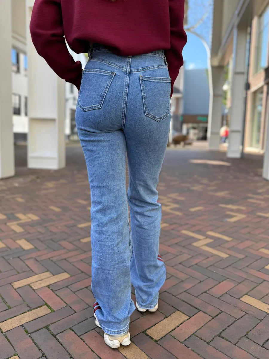 ZM - Blauwe extra tall wide leg jeans bordeaux strepen