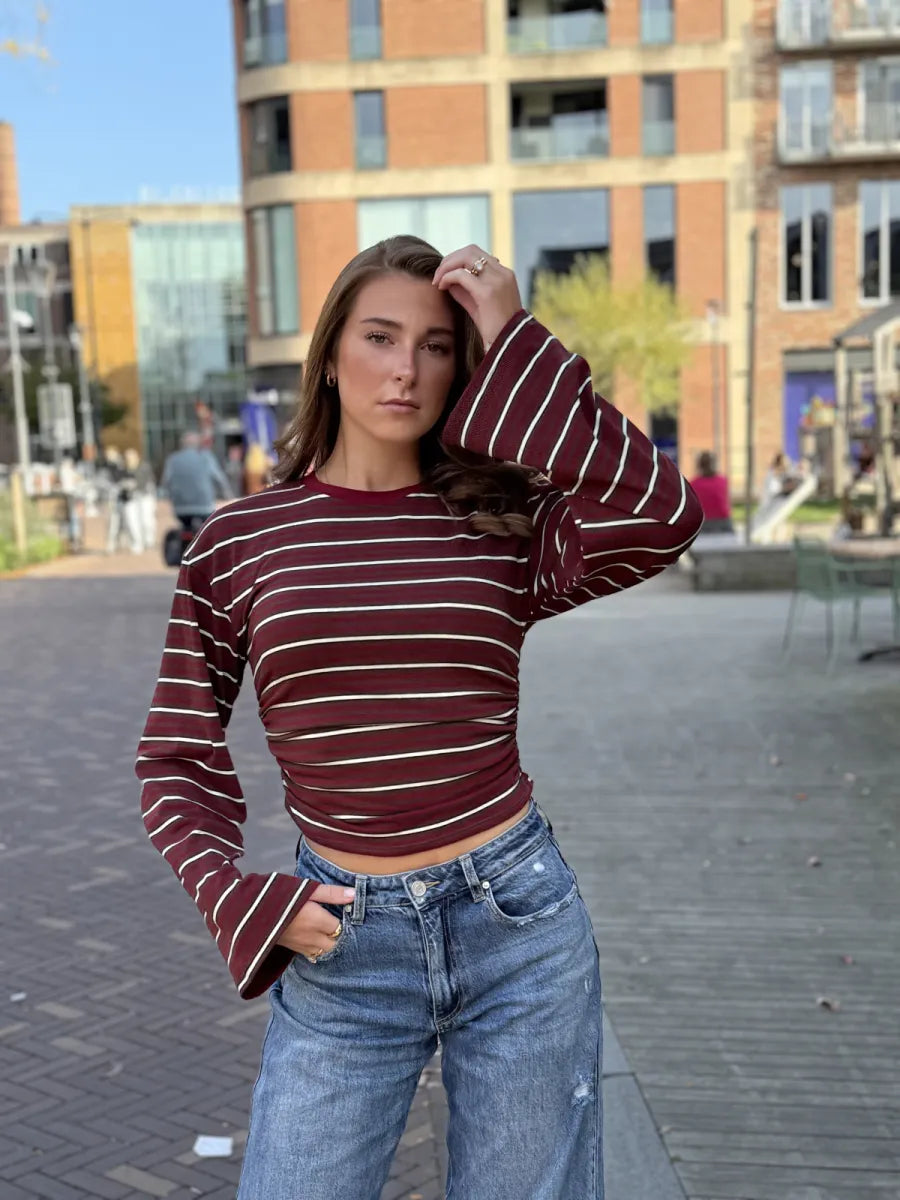  Getailleerde longsleeve met streepjes - bordeaux/ bruin
