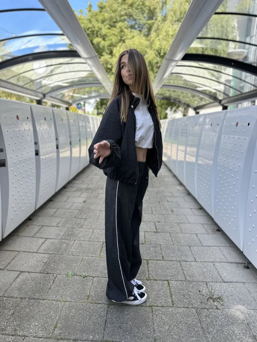  Squared trackpants Nisa - zwart