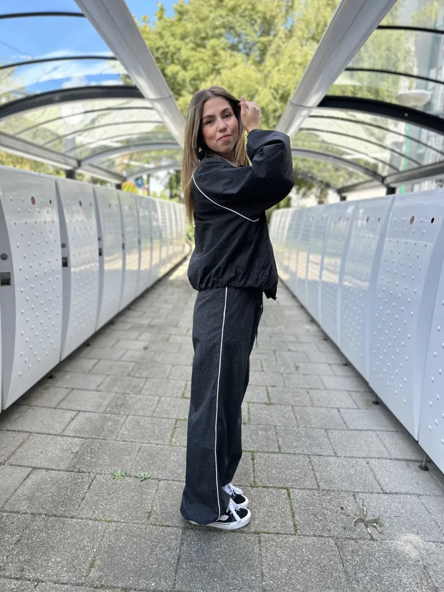  Squared sports jack Nisa - zwart