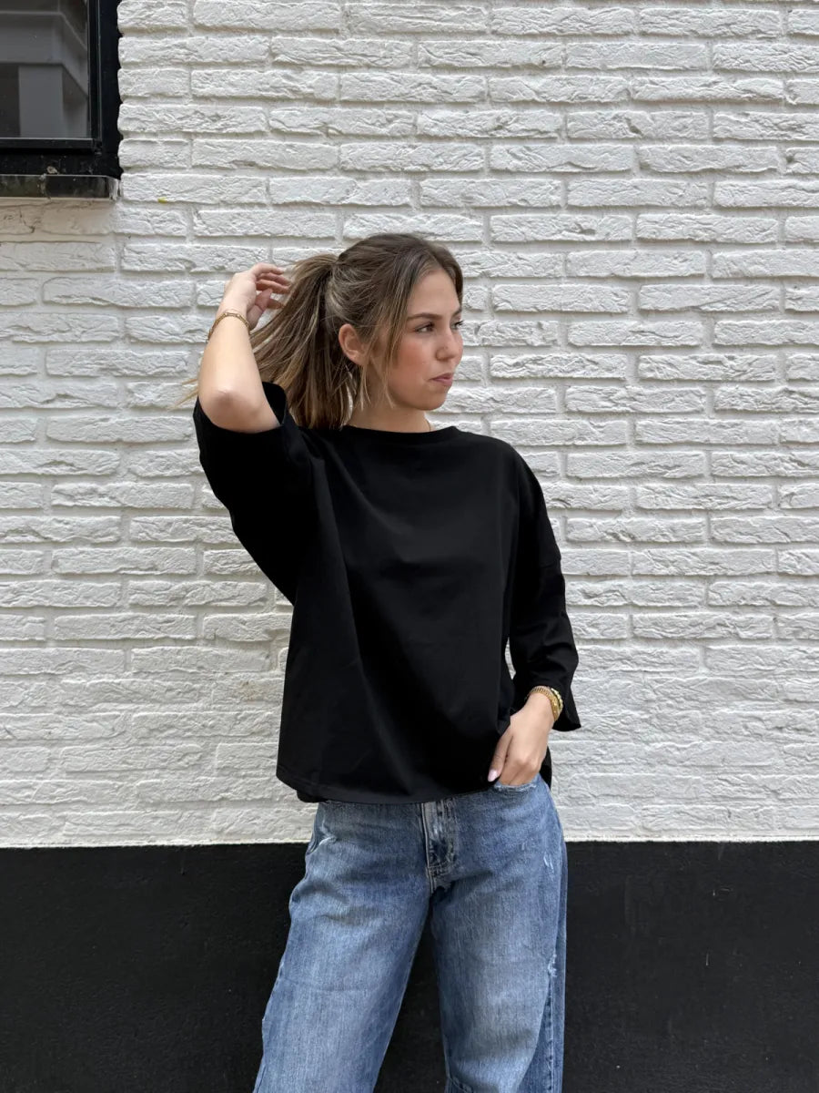  T-shirt met open rug Mae - zwart