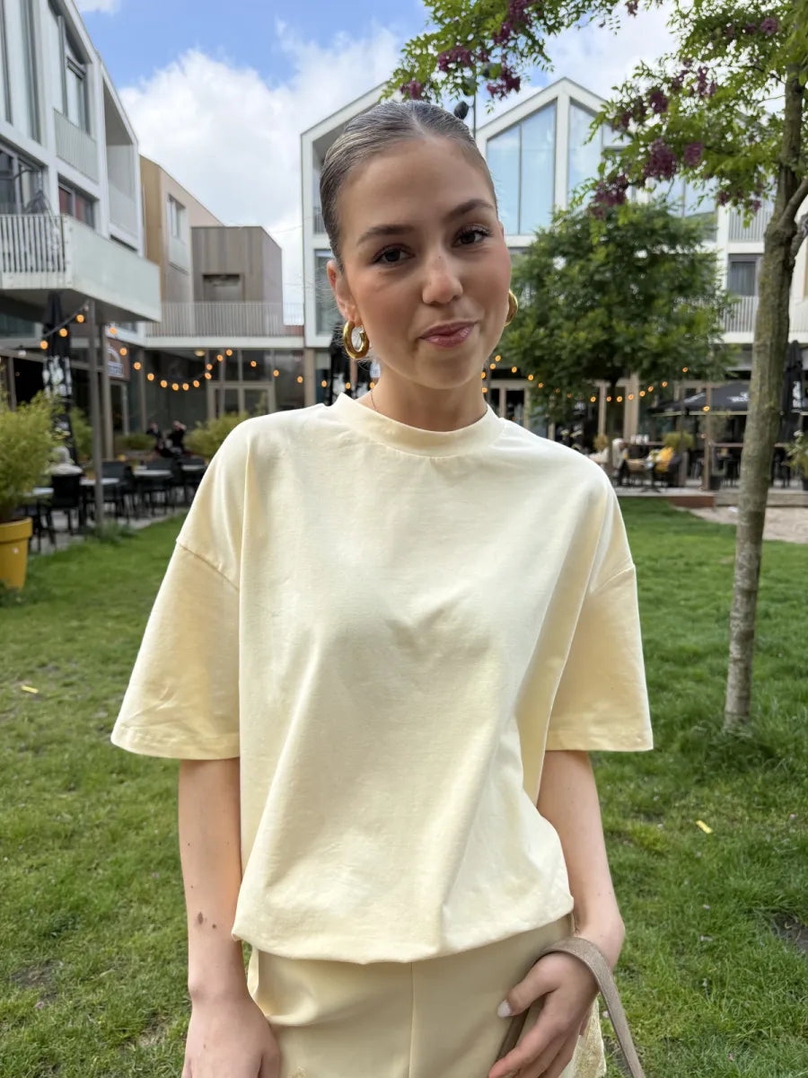  Musthave oversized basic tee - geel