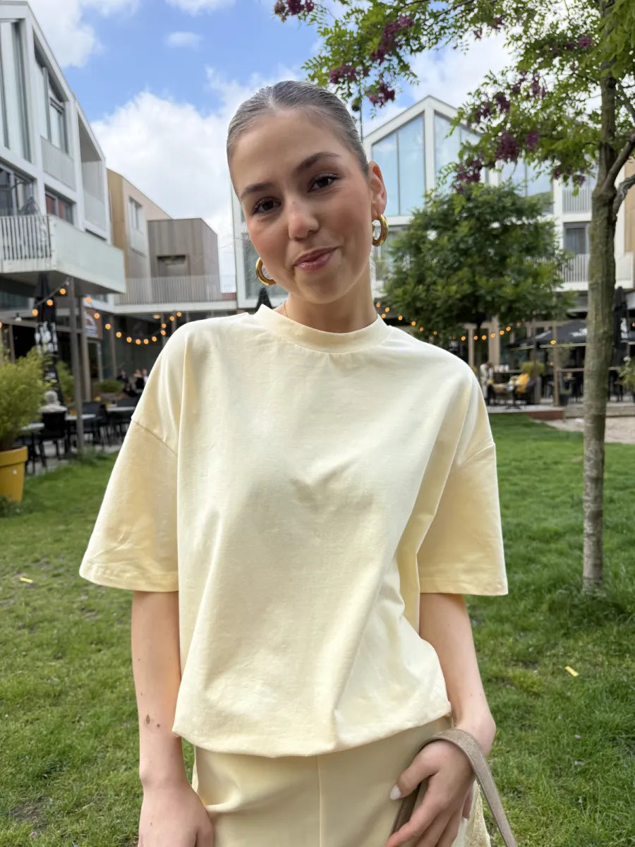  Musthave oversized basic tee - geel