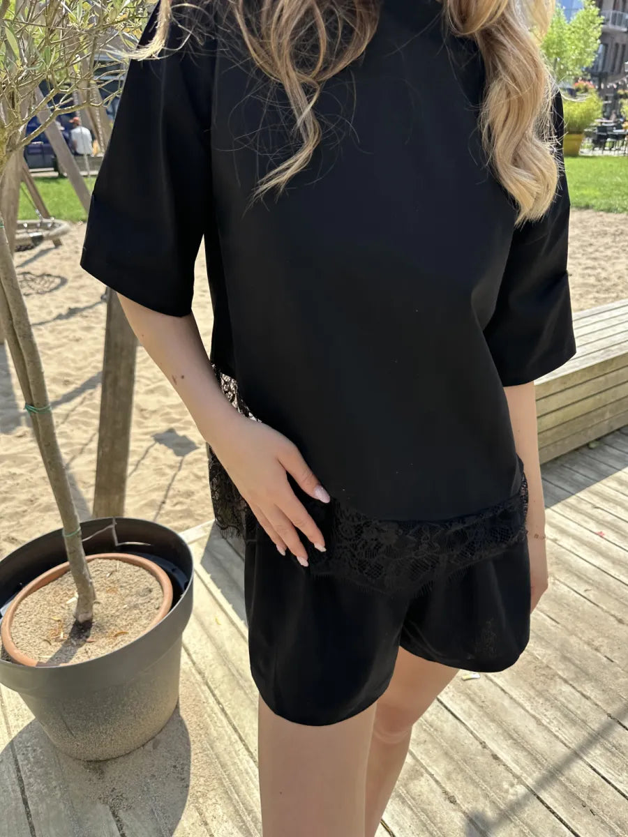  Shirt met kant Lily - zwart