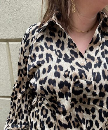 Taupe oversized panterprint blouse