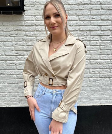 Beige cropped trenchcoat
