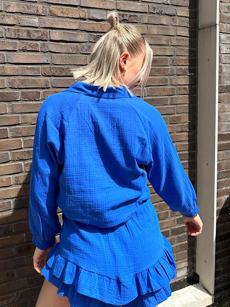 Kobaltblauwe mousseline blouse