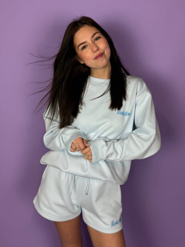 Lichtblauwe Redefined sweater