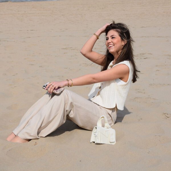 Beige knit gilet