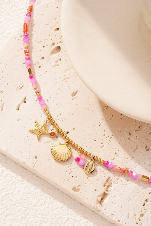 Gouden queen of the sea ketting