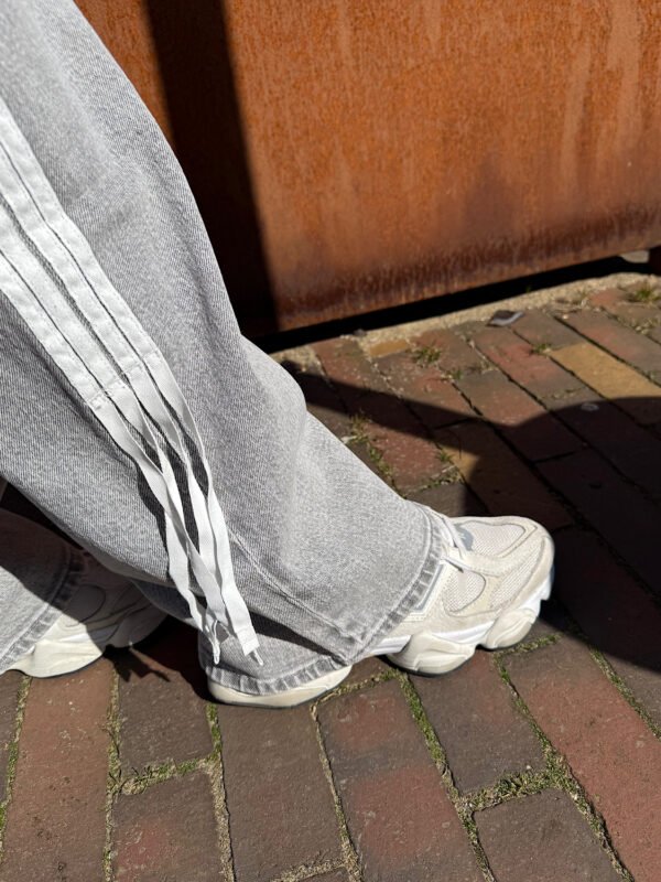 Grijze stretch jeans met strepen en strik