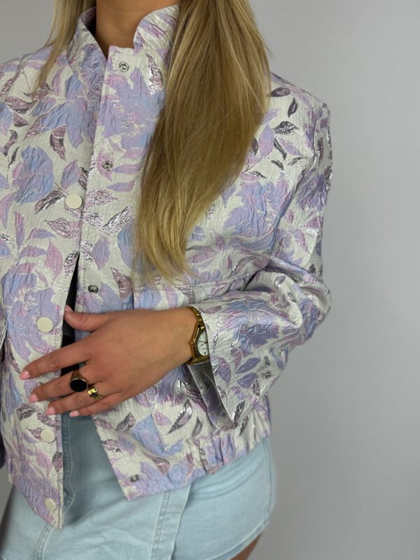 Lila jacquard bomber jack