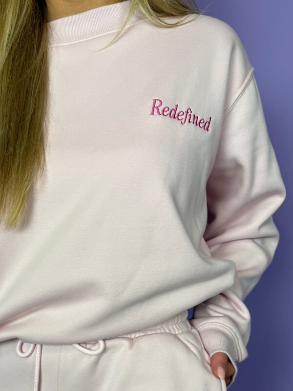 Roze Redefined sweater