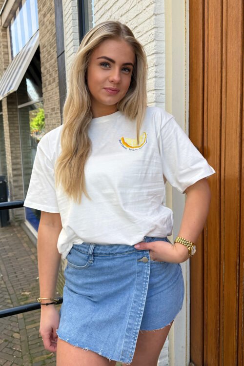 Wit t-shirt Here comes the sun