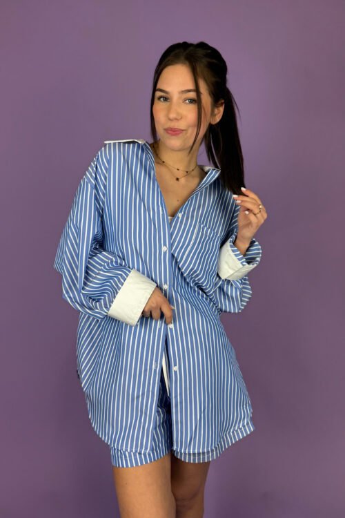 Blauwe pinstripe blouse Danniek