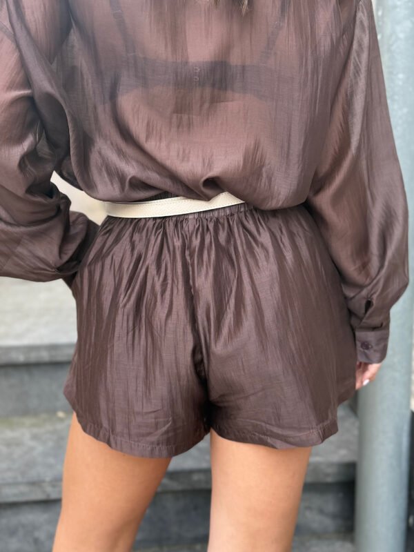 Bruin satijnen short Xiva