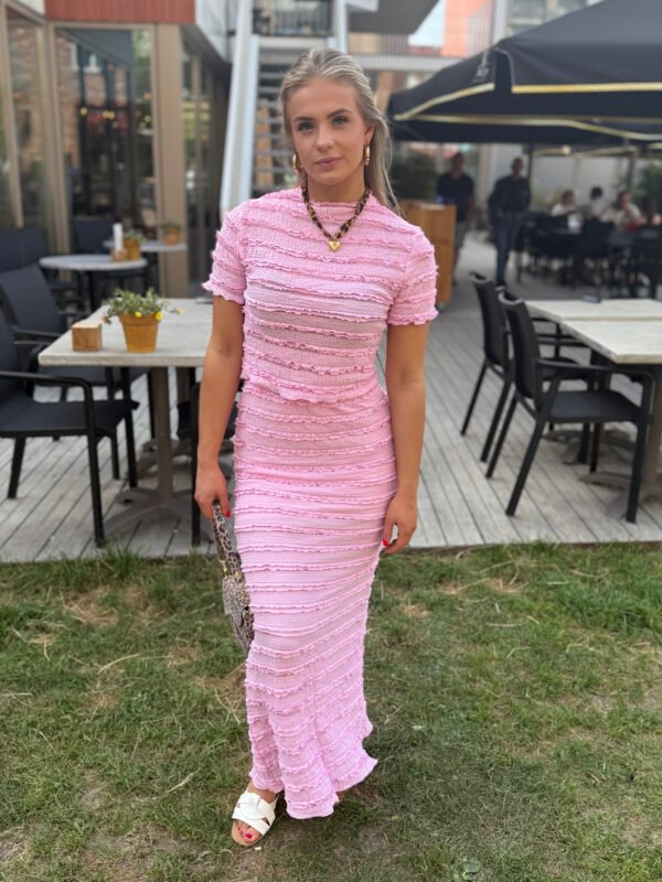 Roze rok Lacy