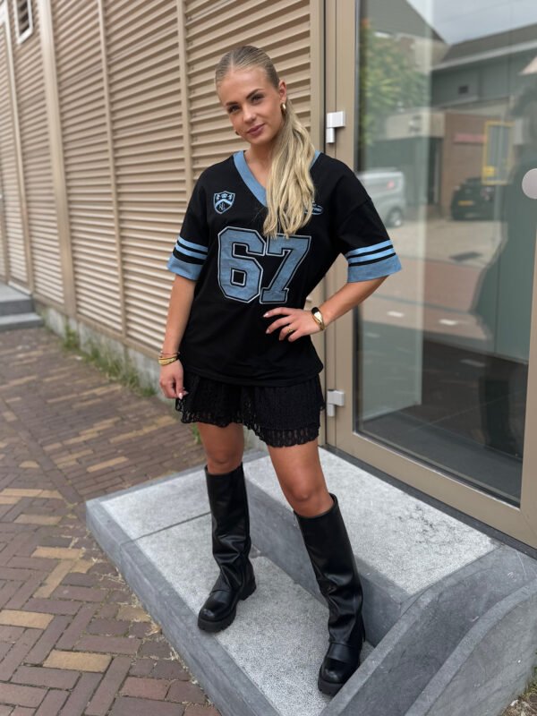 Zwarte jersey denim details