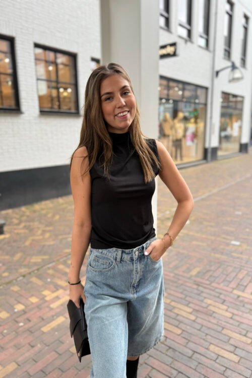 Zwart mouwloos colletje Semmy