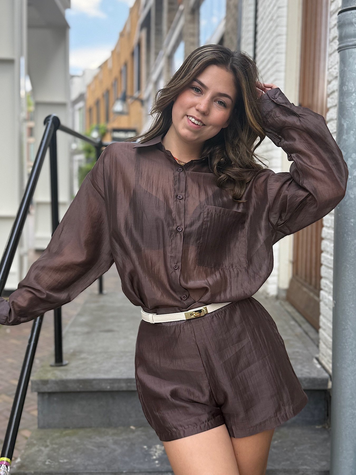 Bruin satijnen blouse Xiva