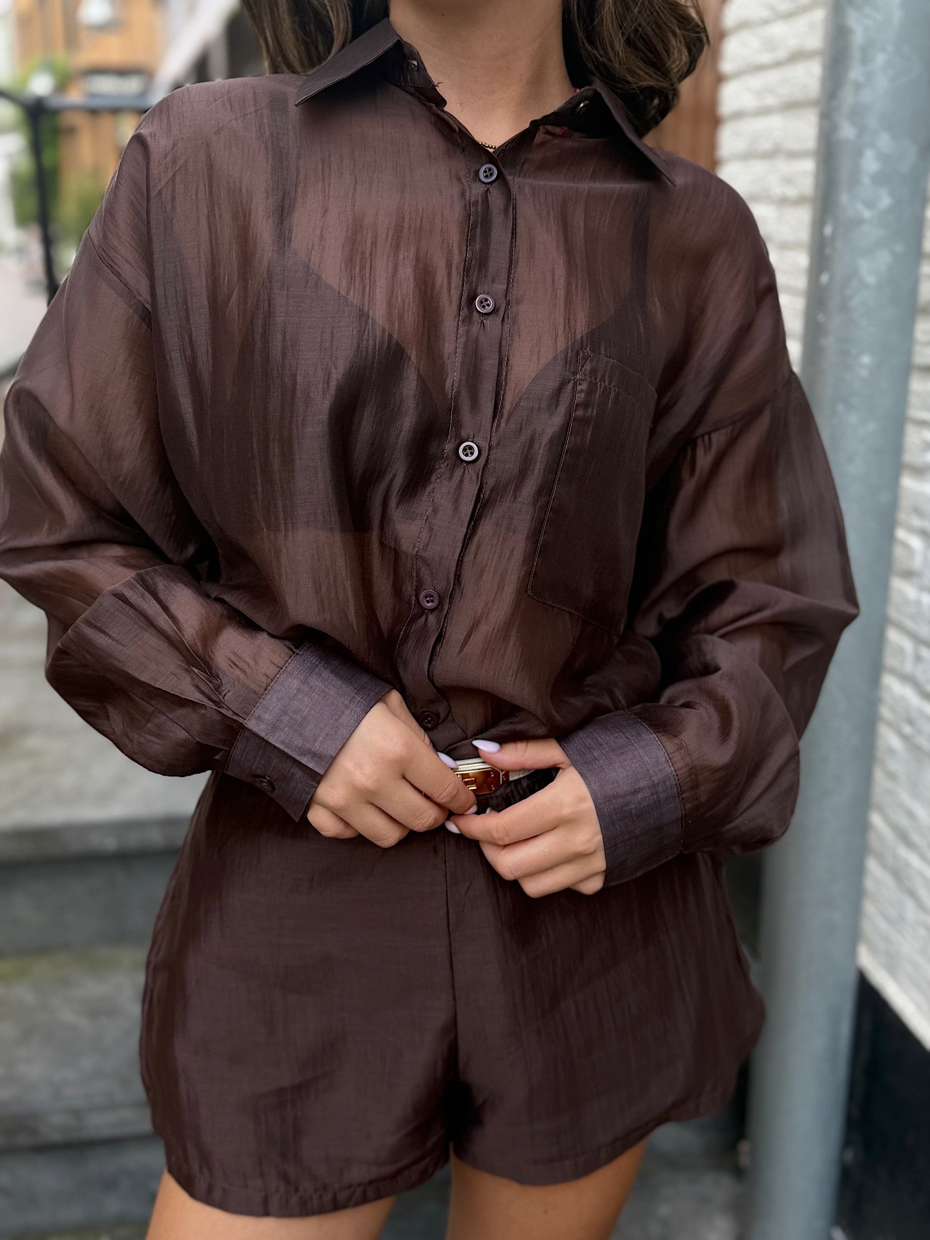 Bruin satijnen blouse Xiva