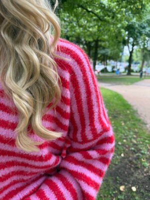 Fuchsia/ rood gestreept knit vest Fuchsia/ rood gestreept knit vest