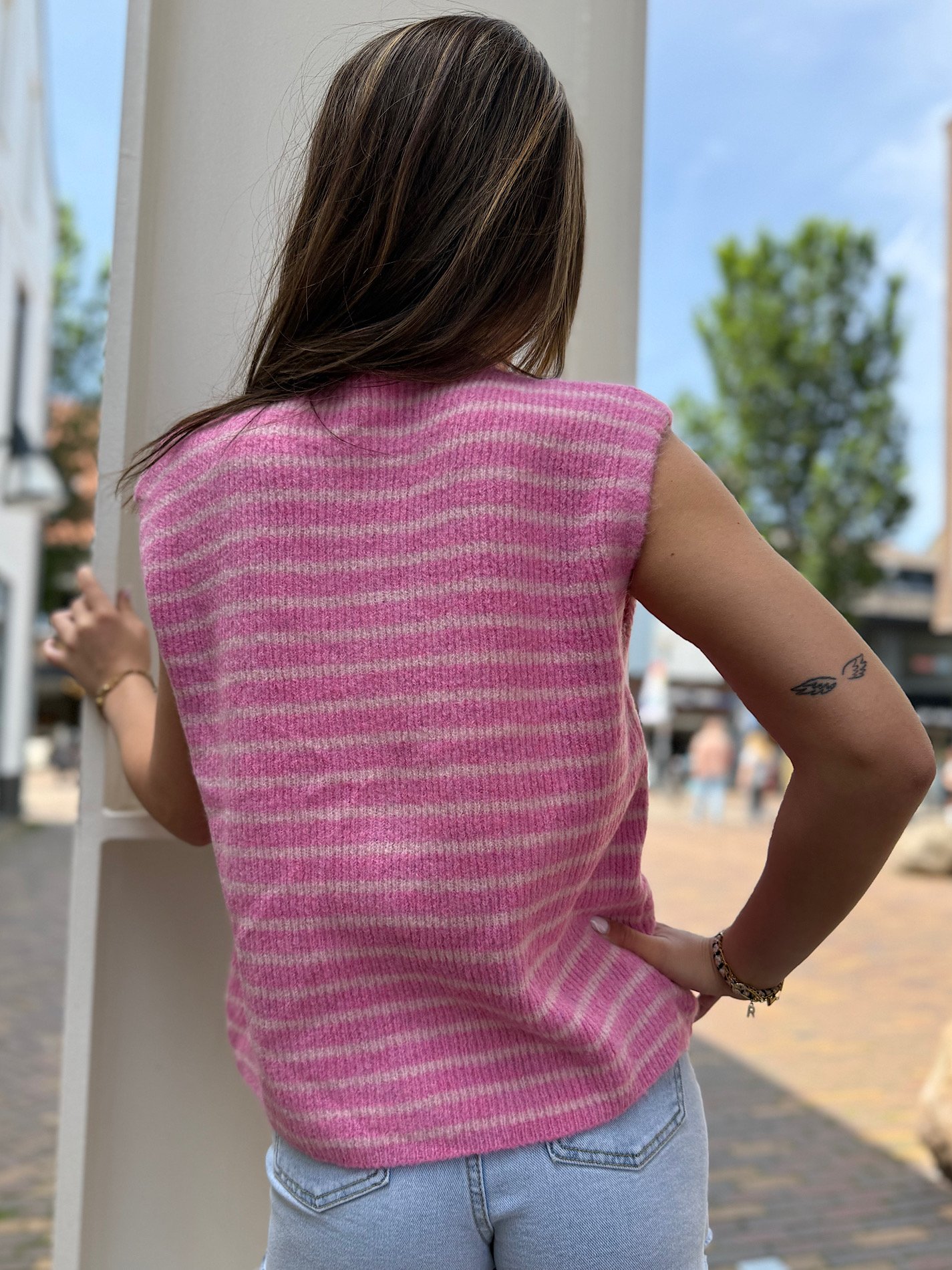 Fuchsia/ roze gestreept knit gilet