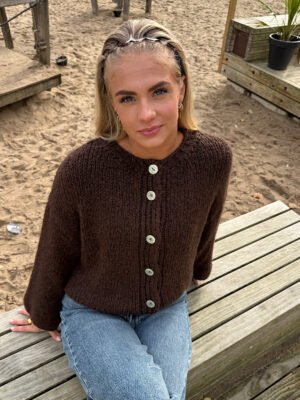 Gebreid vest met knoopjes Saar - Bruin
