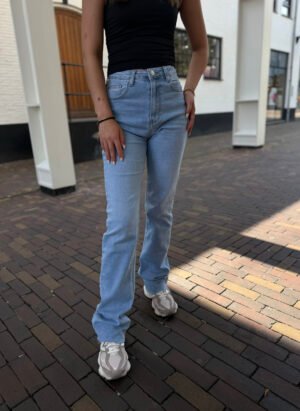 Lichtblauwe extra tall straight leg jeans 3112 Lichtblauwe extra tall straight leg jeans 3112
