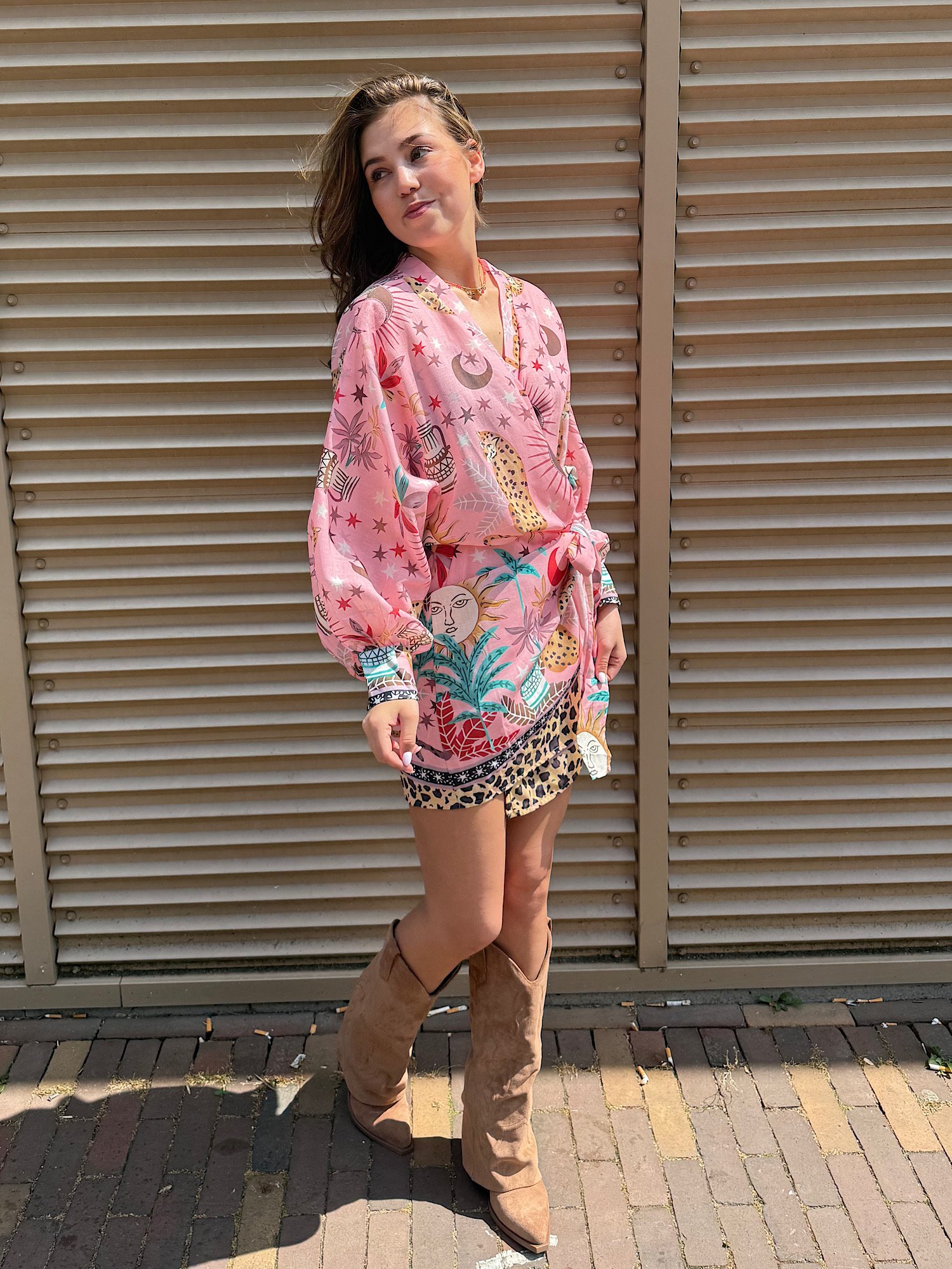 Roze astro print overslag jurk