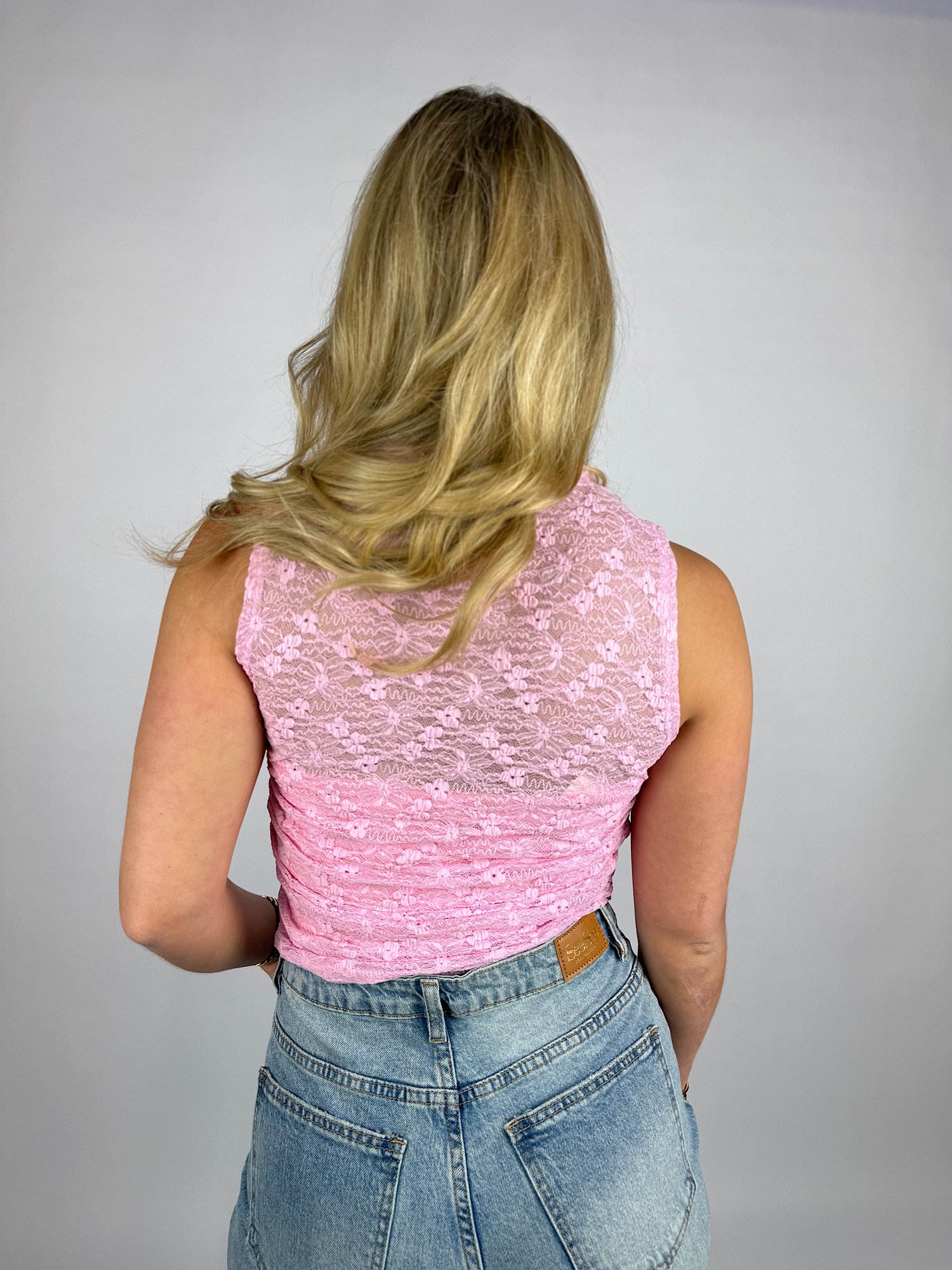 Roze getailleerde top Ivy