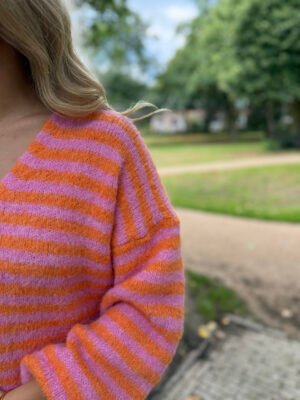 Roze/ oranje gestreept knit vest Roze/ oranje gestreept knit vest