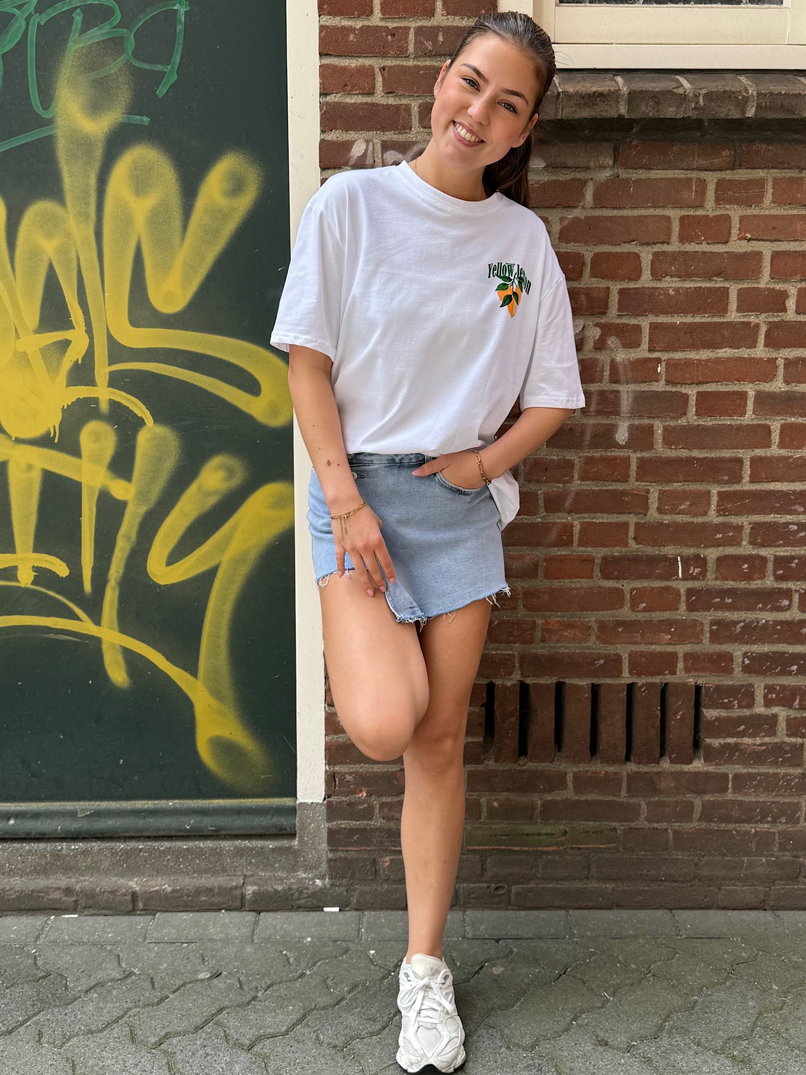 Wit t-shirt yellow lemon