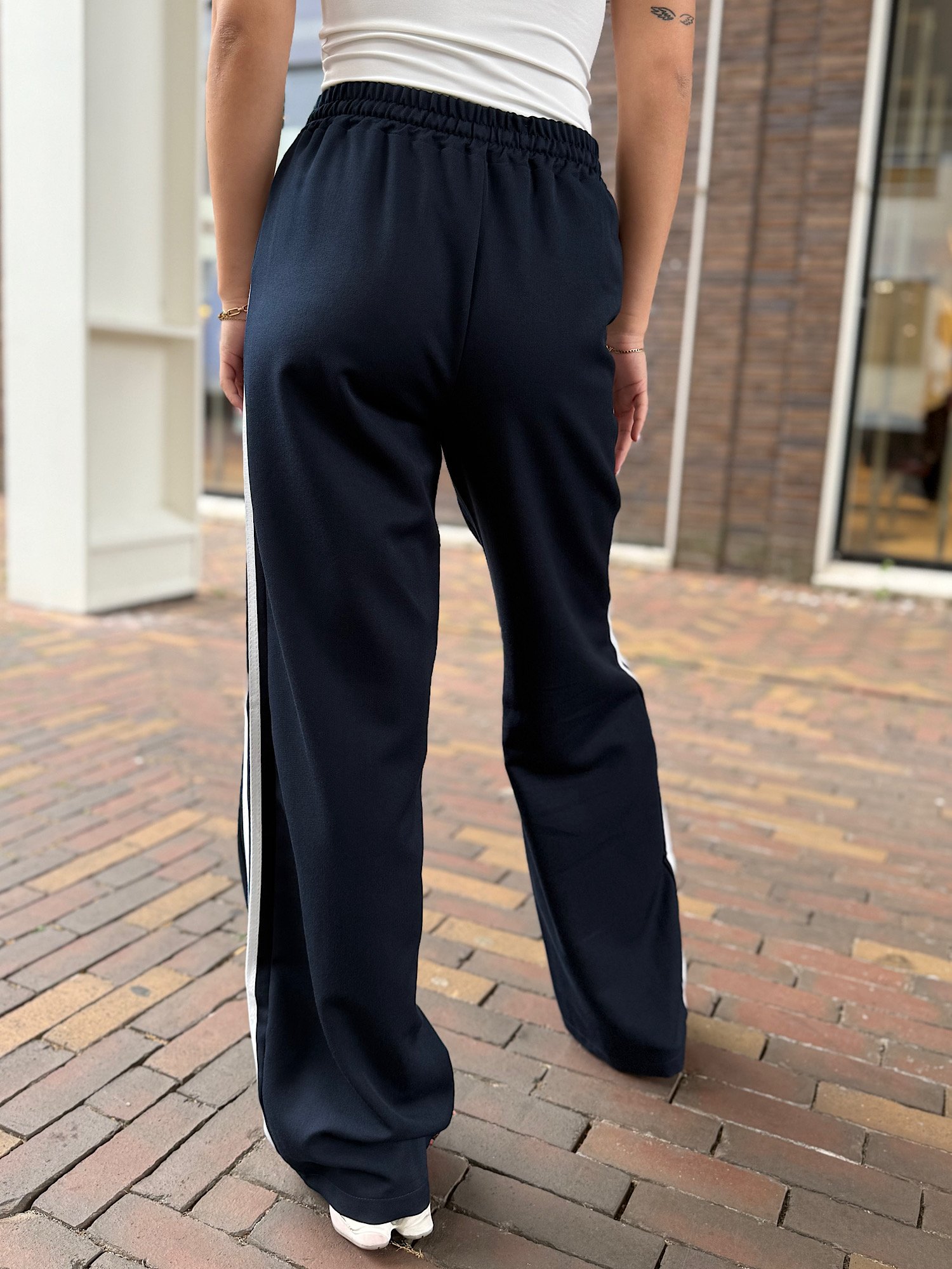 ZM - Navy wide leg met strepen Novi