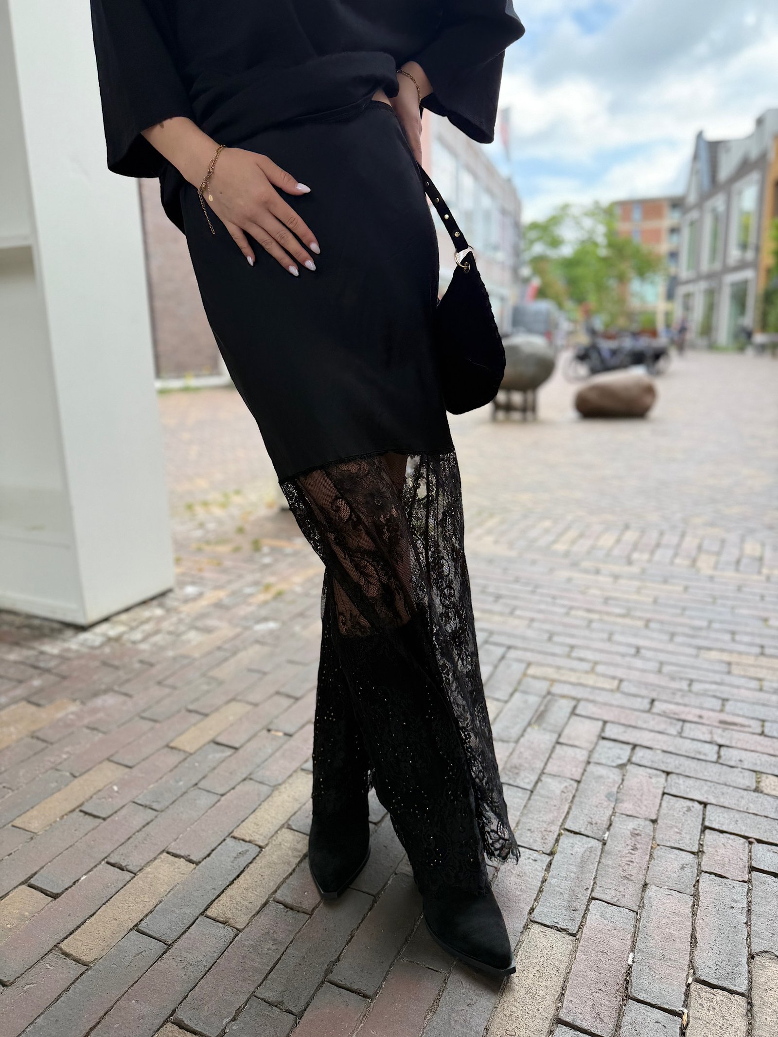 Zwarte maxi lace rok