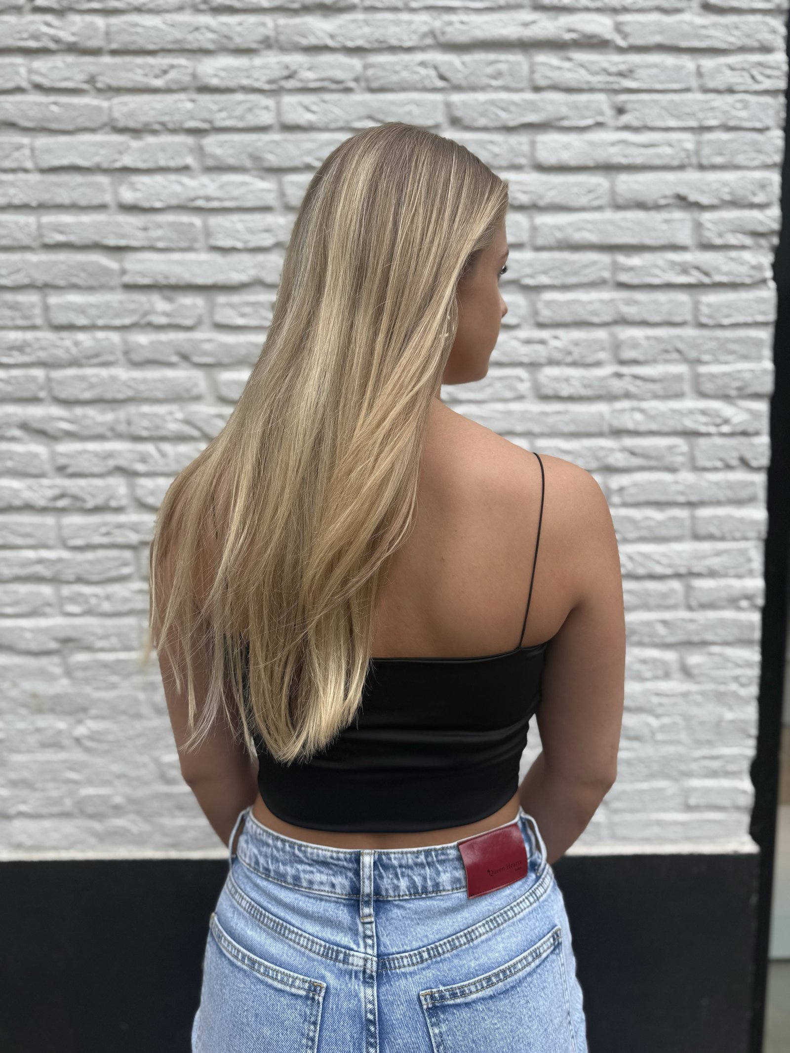 Zwarte top met elastieken bandjes Lovi