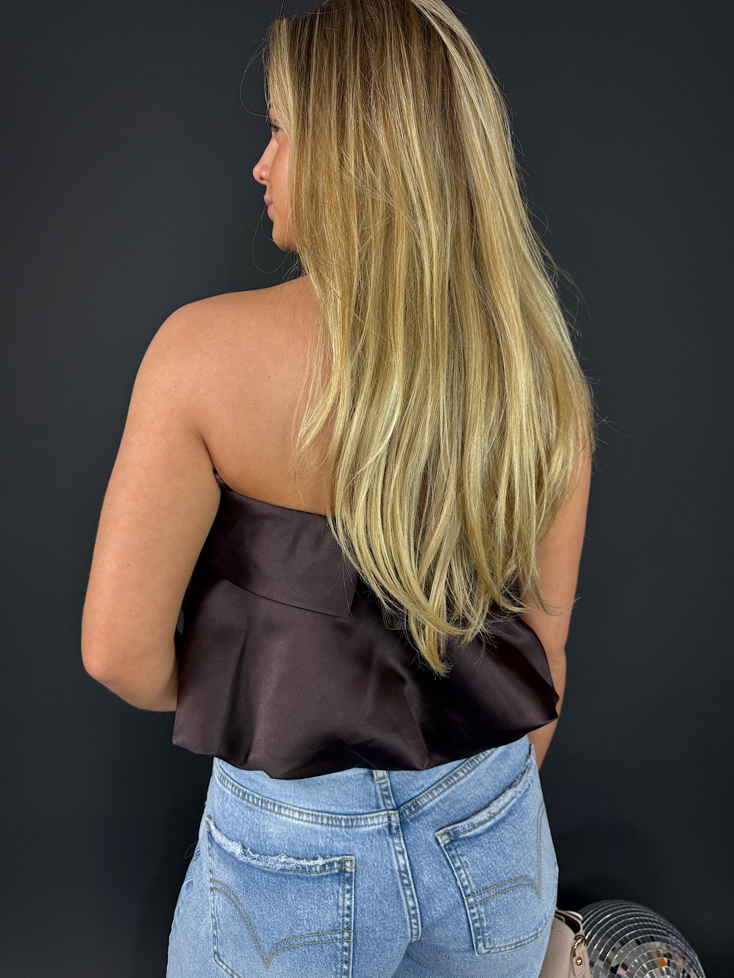 Satijnen bandeau top Poppy - bruin