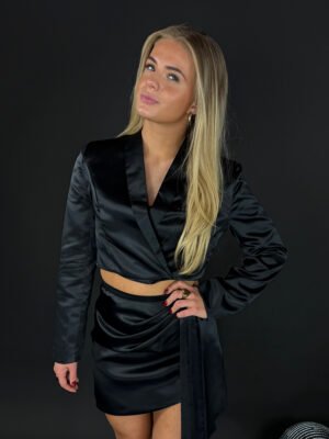 Satijnen korte blazer Fancy - zwart