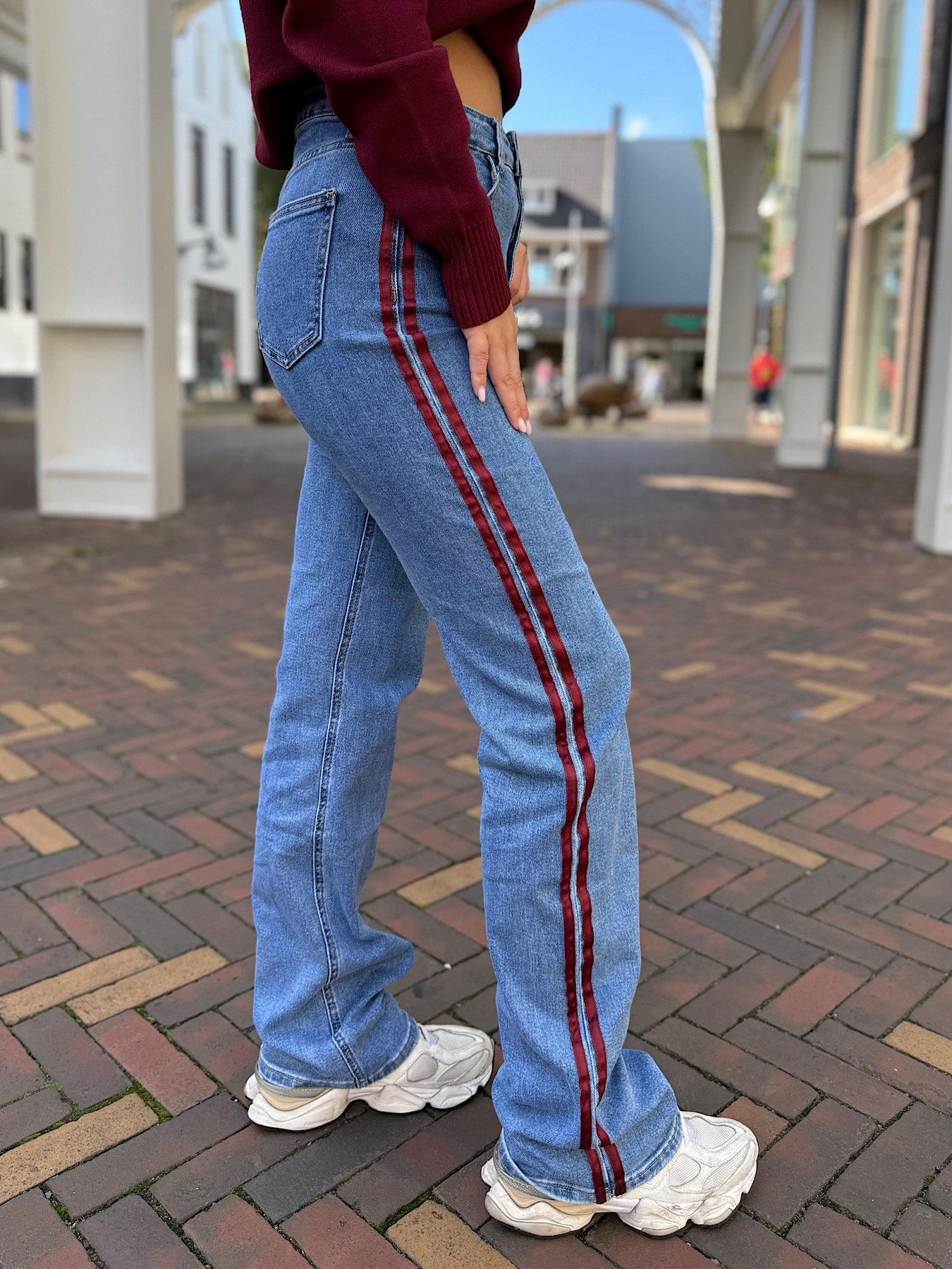 ZM - Blauwe extra tall wide leg jeans bordeaux strepen