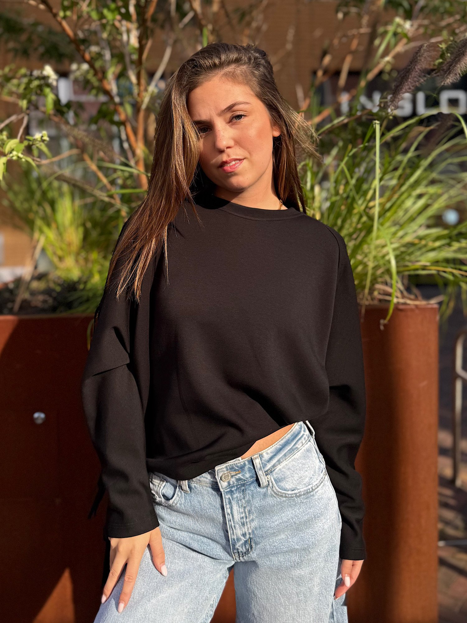 Zwarte sweater met fringe