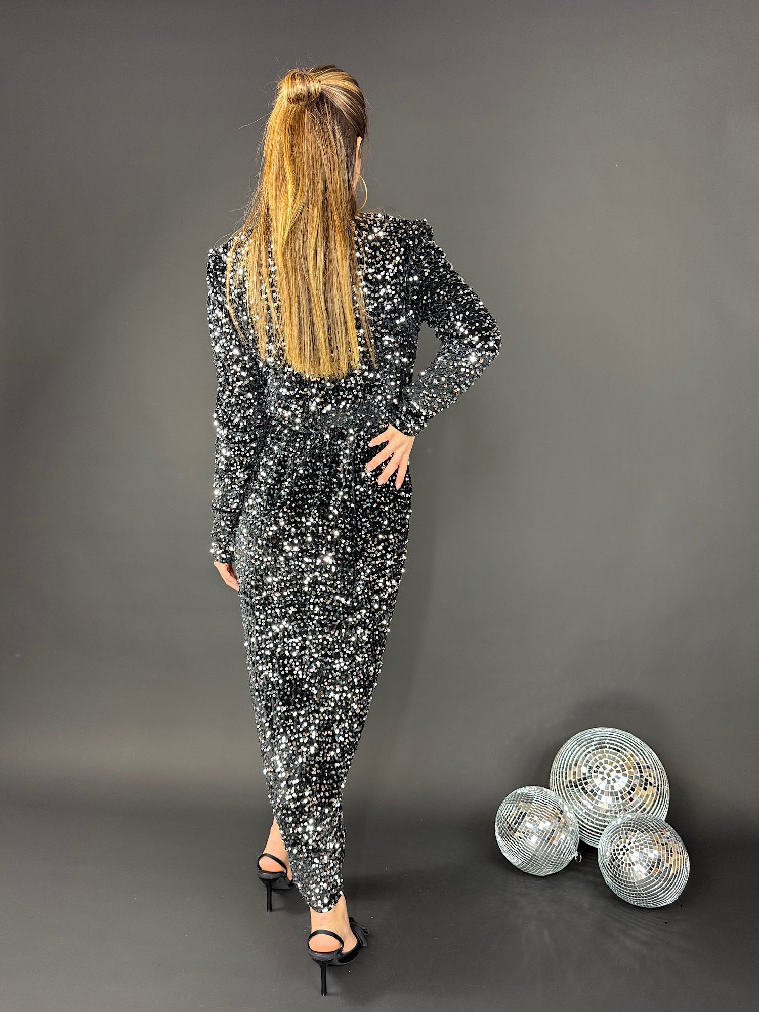 Maxi overslag jurk met pailletten - zwart/ zilver