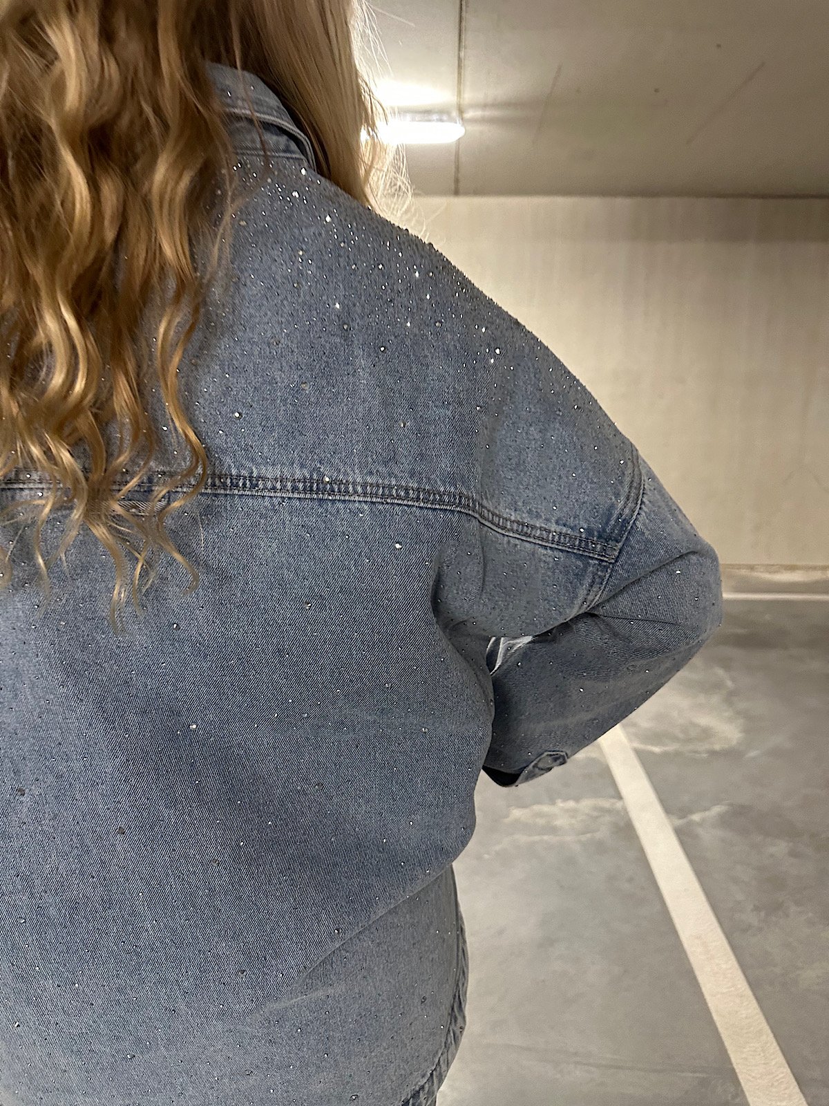 Oversized jack met strass - lichtblauw