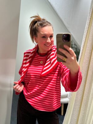 Triangle sjaaltje - rood/ roze