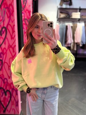 Sweater met patch Amour- groen